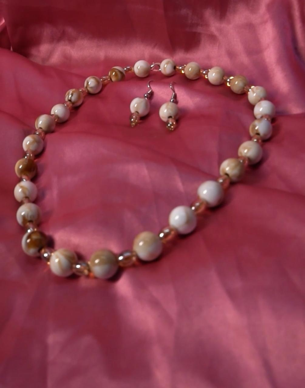 Sandy Pearl Glow.