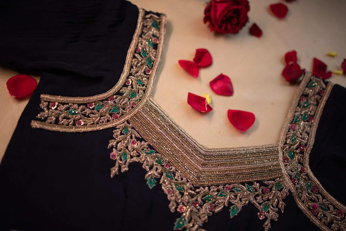 Sharvya Hand Embroidered Designer Blouse.