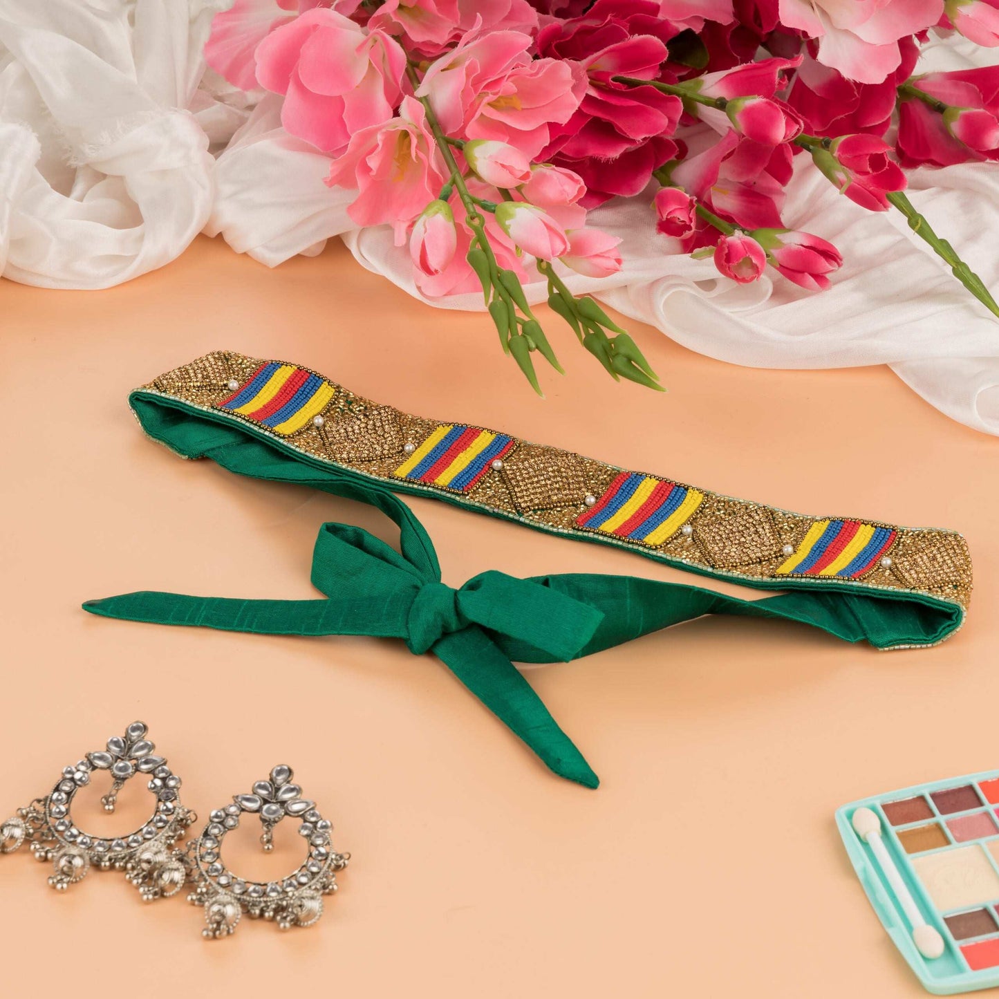 Green Shade Geometrical Motifs Saree Belt.