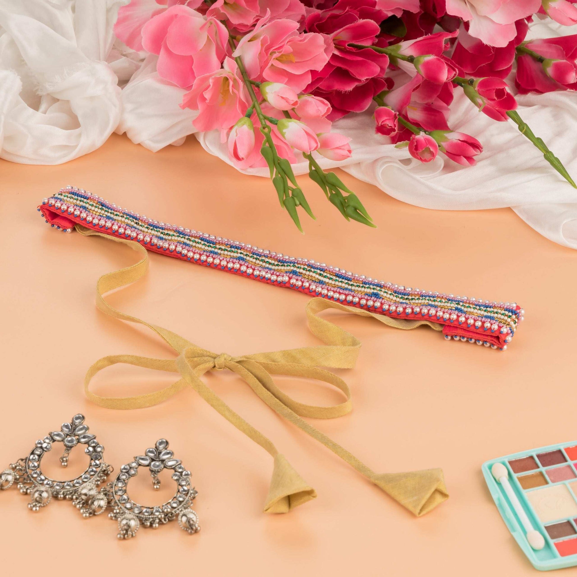 Pink Pearl Work Saree Belt | Shop Now.