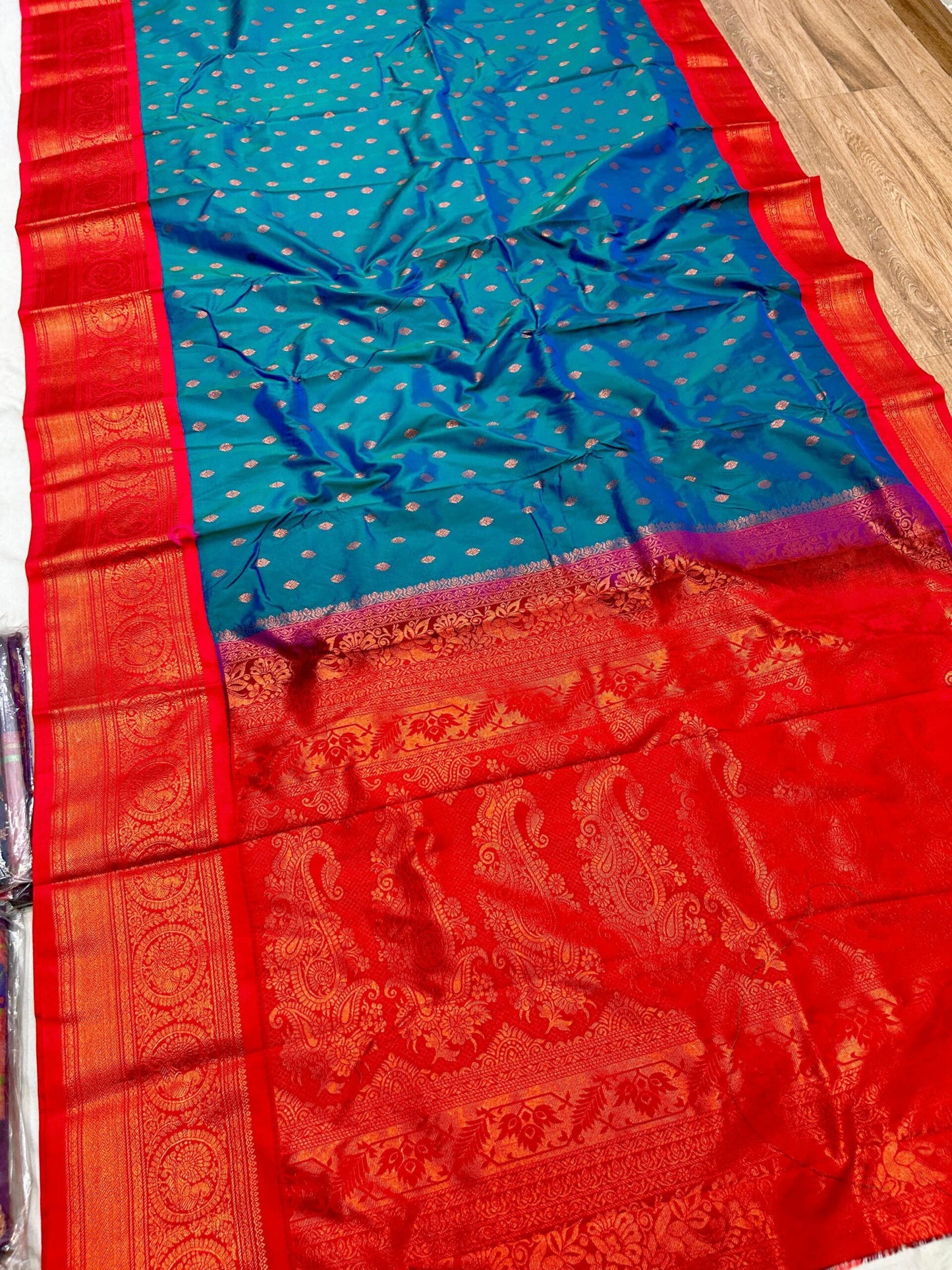 Gadwal Brocode Paithani Wedding Special - Kizmit Designs Store