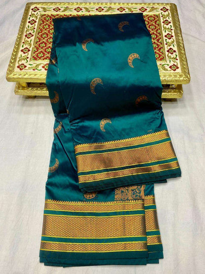 Chandrakor Kalanjali Paithani Saree.