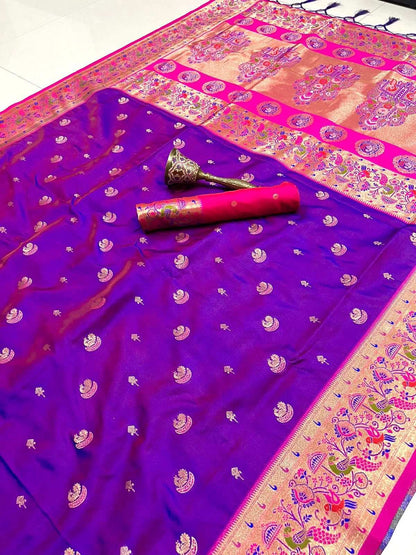 Paithani Saree with Peacock Border.