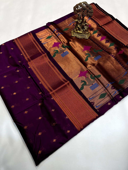 Crystal Kalanjali Paithani Saree.