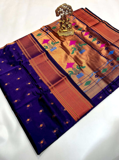 Crystal Kalanjali Paithani Saree.