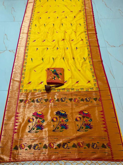 Single Muniya Paithani Saree | Shop Now.