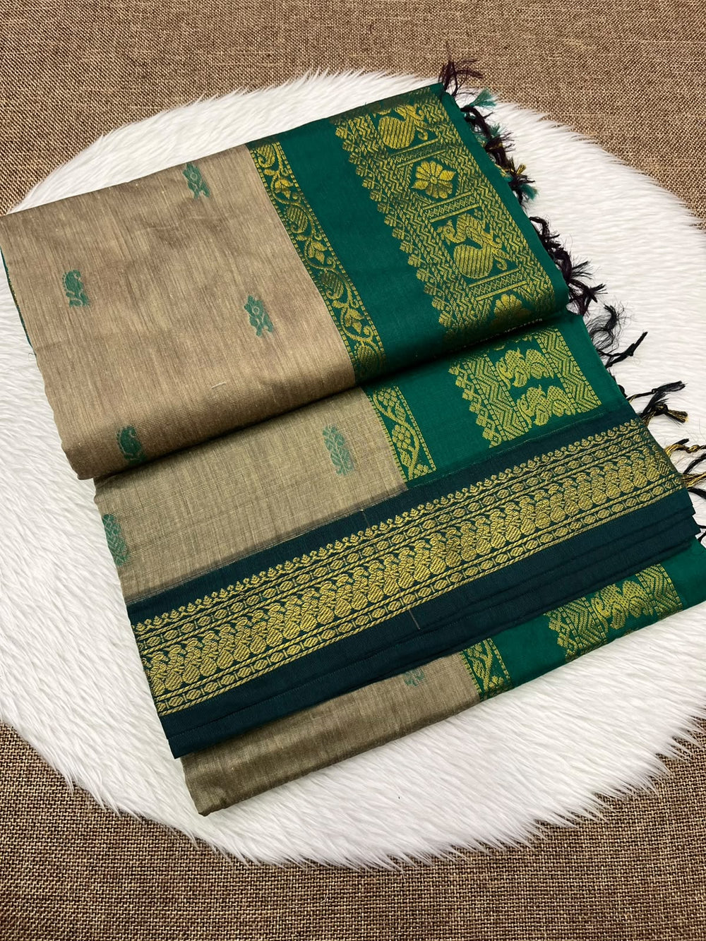 Beige Kalyani cotton Gadwal saree with green contrast border