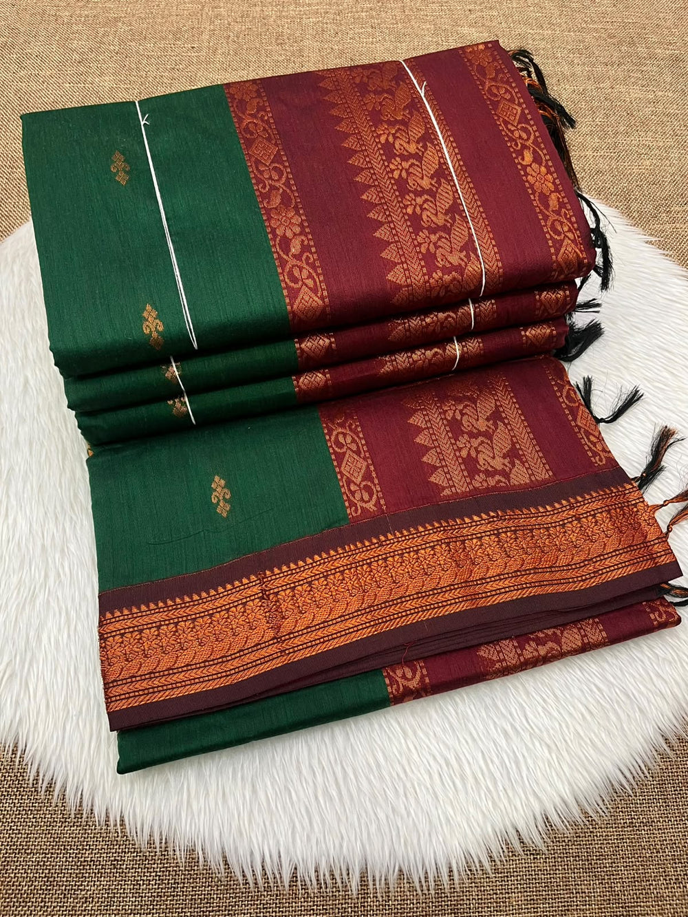 Dark green Kalyani cotton Gadwal saree with maroon contrast border