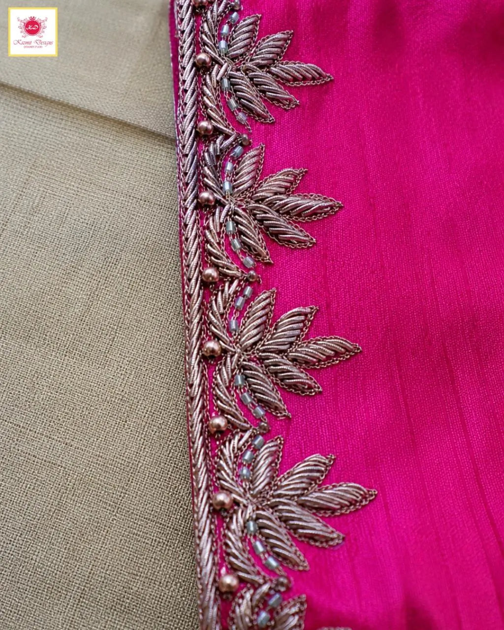 Noor-e-Dabka Blouse - Pistachio Green