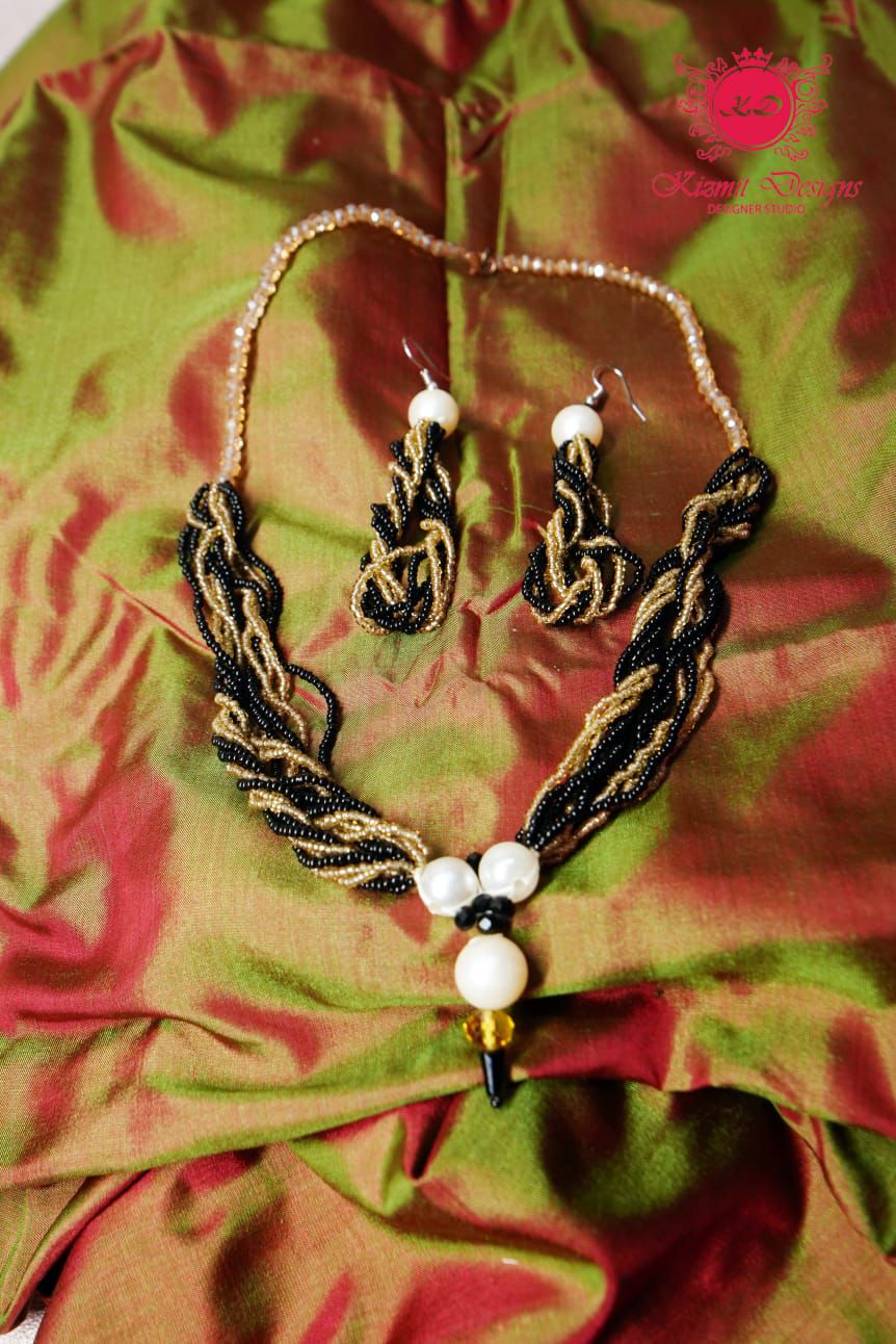 Noir Luxe Twist Handcrafted Jewellery.