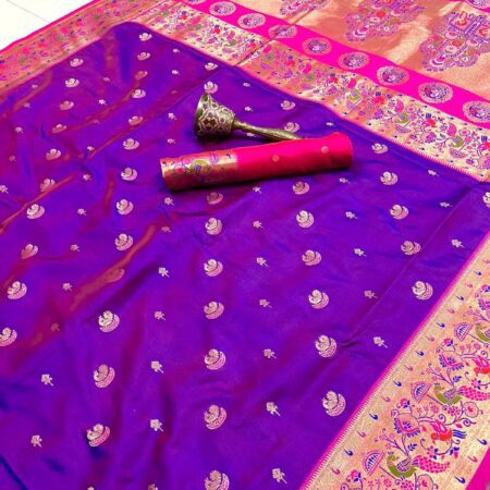Paithani Saree With Peacock Border